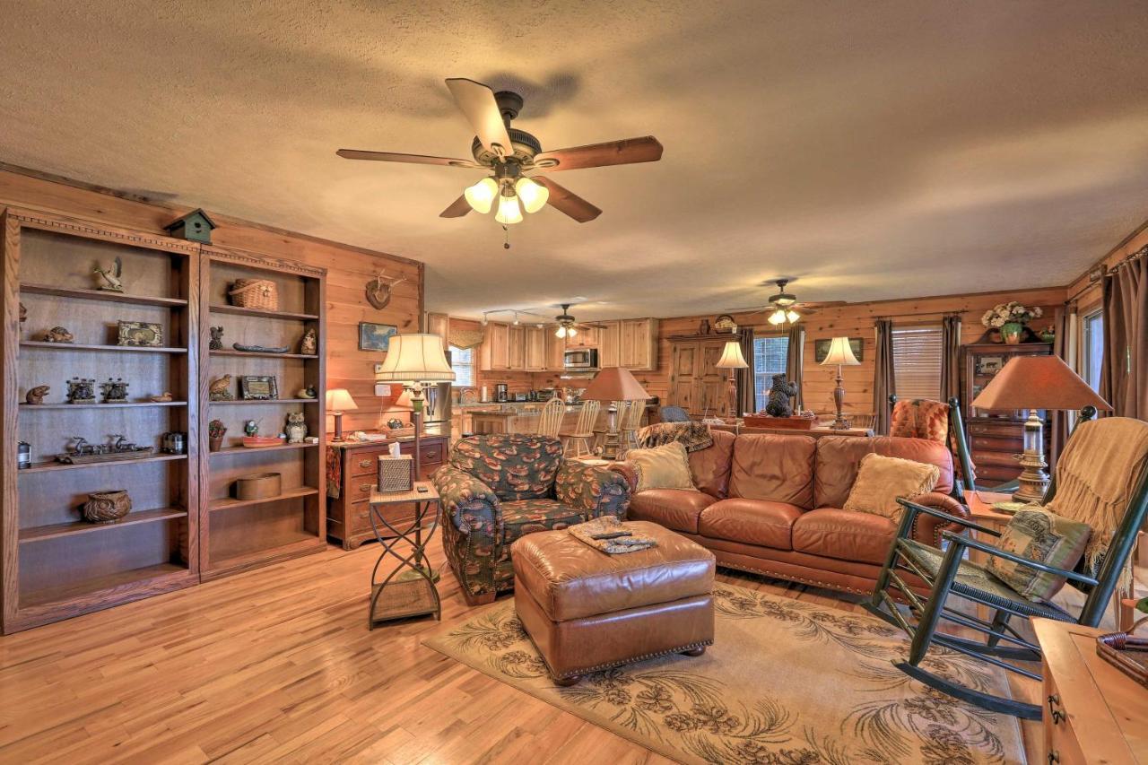 Lakefront Sparta Cottage With Decks And Boat Dock Екстериор снимка