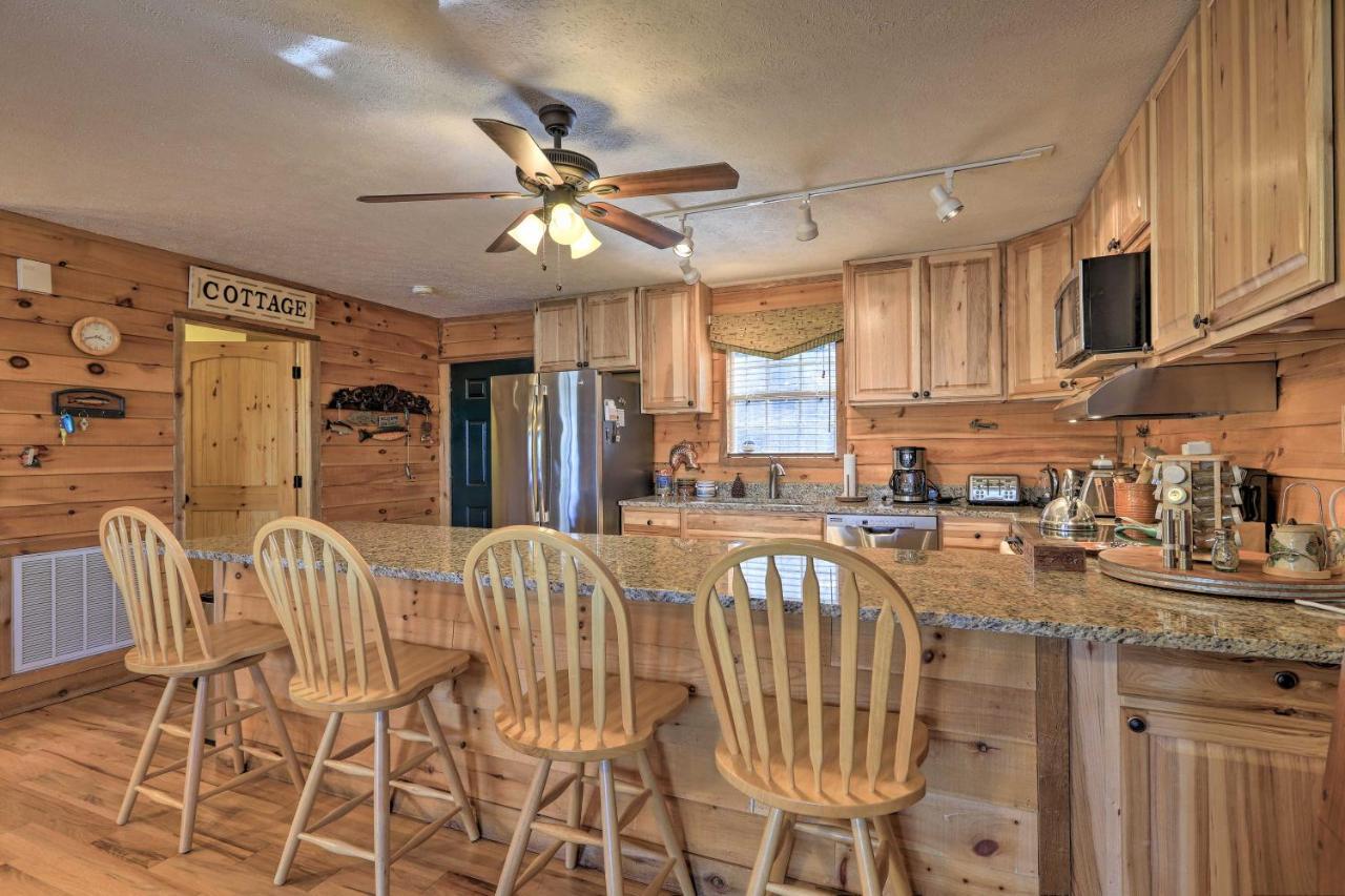 Lakefront Sparta Cottage With Decks And Boat Dock Екстериор снимка